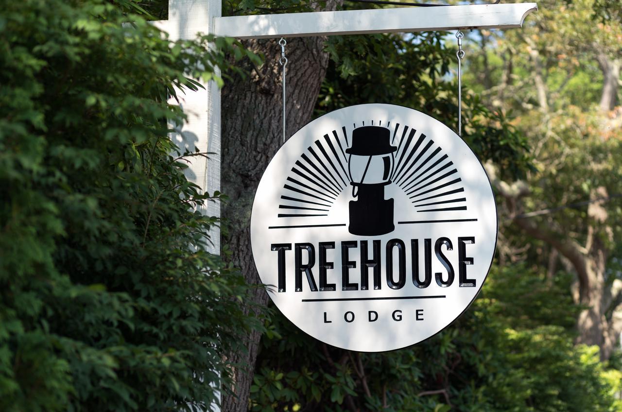 Treehouse Lodge Woods Hole Eksteriør billede